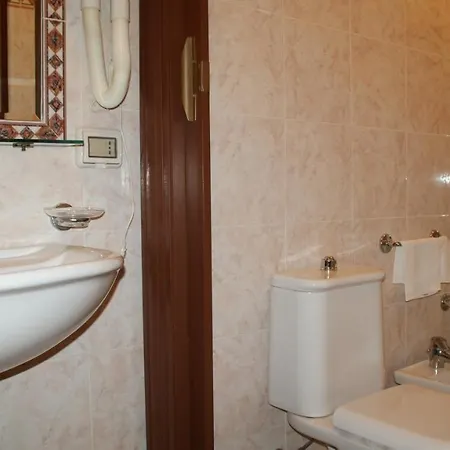 Готель Gresi